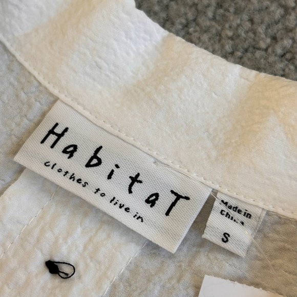 Habitat Crinkle Knit Fabric Tent Blouse in White NWT SMALL - 1C833 - Picture 10 of 13